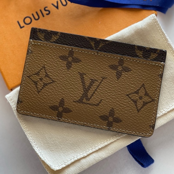 Louis Vuitton MONOGRAM REVERSE CARD HOLDER France - Picture 1 of 10